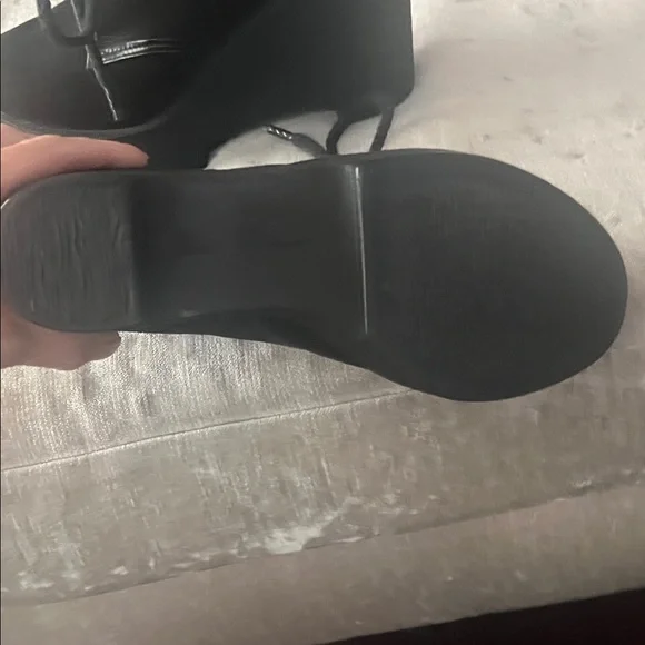 Robert Clergerie Black Lace-Up Wedges - Picture 4 of 11